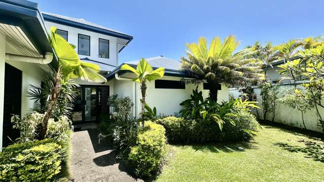 Stunning Family Home with Pool in Denarau Island