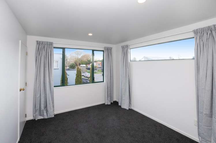 68 Thackeray Place Waltham_4