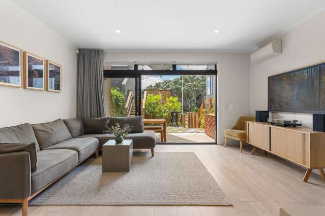 15 Hudson Bay Road Hobsonville_1