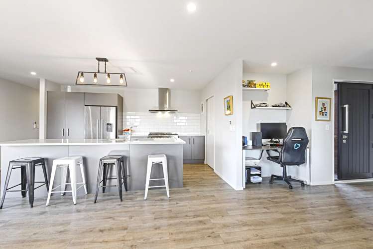 22 Minerva Crescent Woodend_11