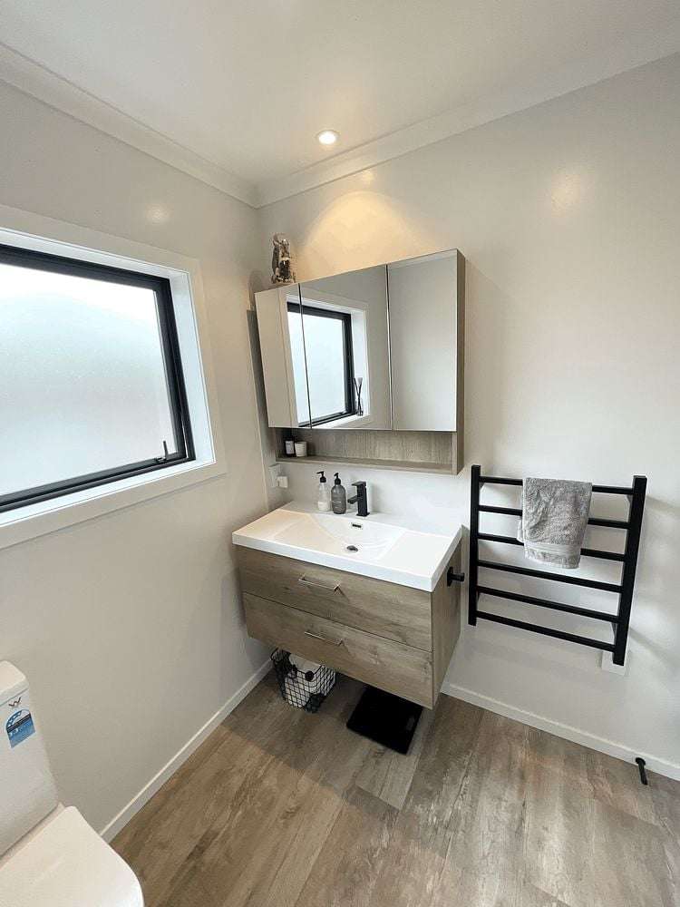 283 Dey Street Hamilton East_9