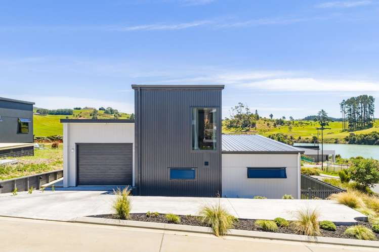 2 Taeore Lane Raglan_35