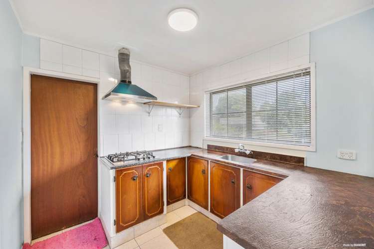 1/12 Fowlds Avenue Sandringham_6