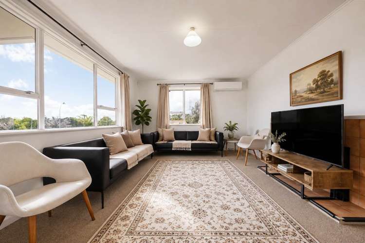 9 Morrie Laing Avenue_4