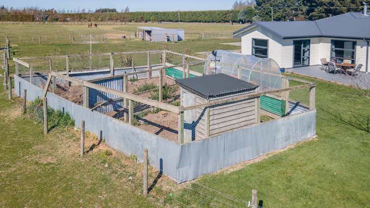 2612 Wards Road Darfield_26