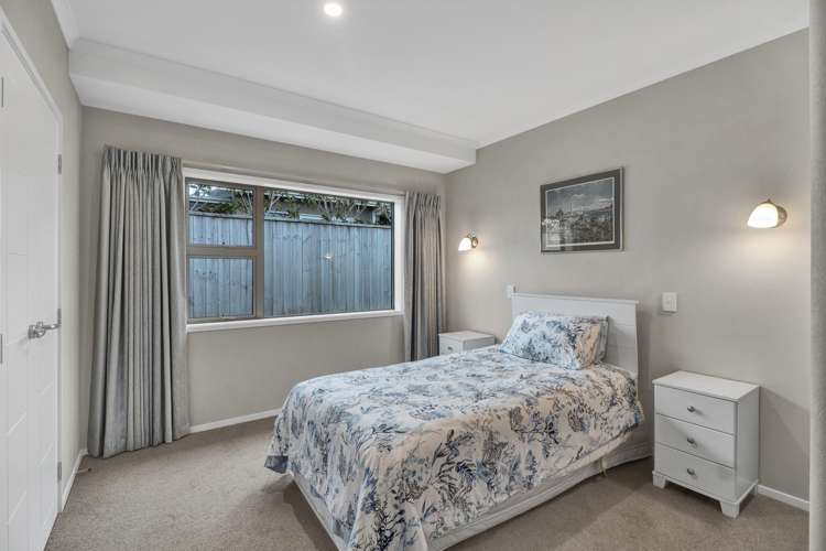 2 Manurau Crescent Merrilands_23