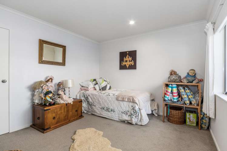 3 Rainbow Place Onerahi_10