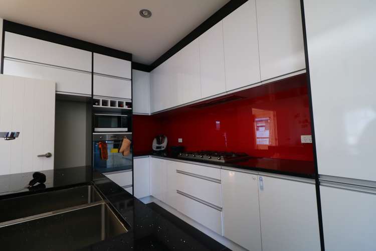 47 Castlederg Drive Flat Bush_5