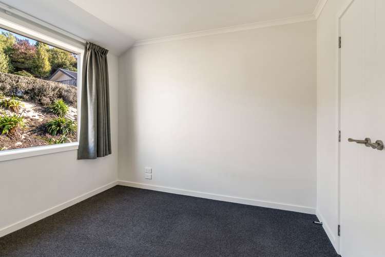 81 Washbourn Drive Richmond_11