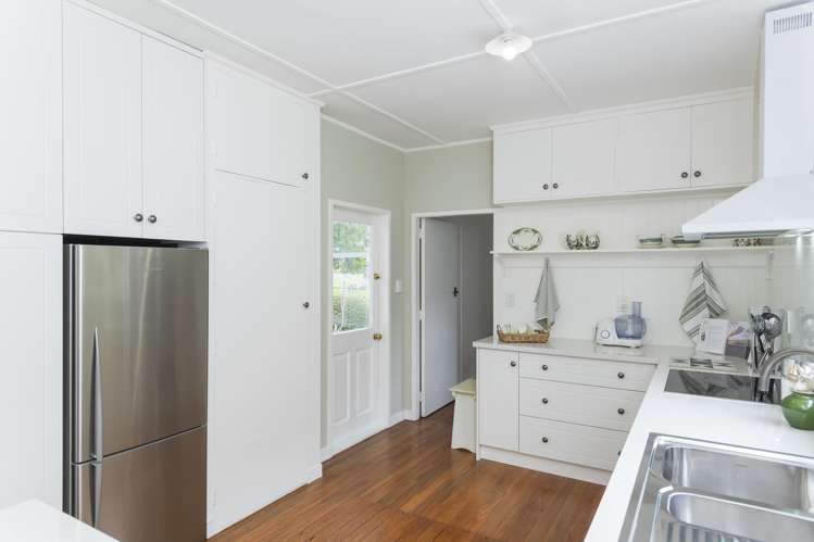 767 Wharerata Road Manutuke_30