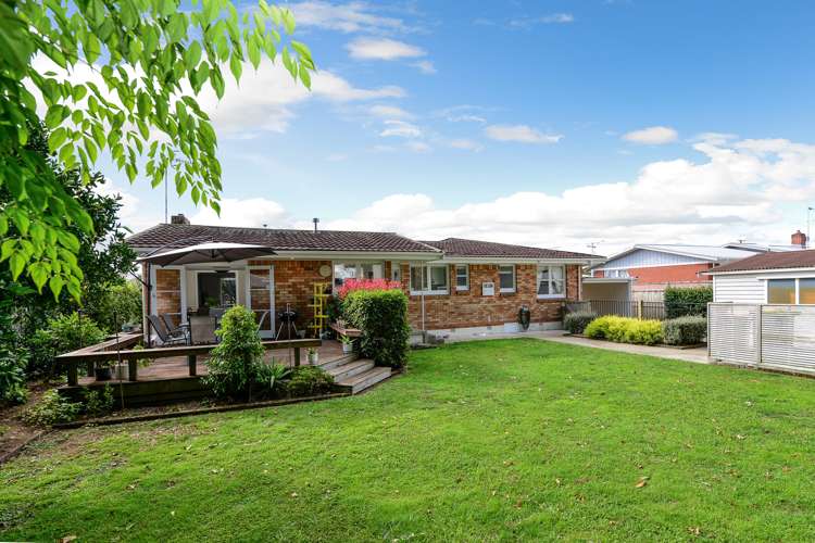 8 Springfield Crescent Enderley_14