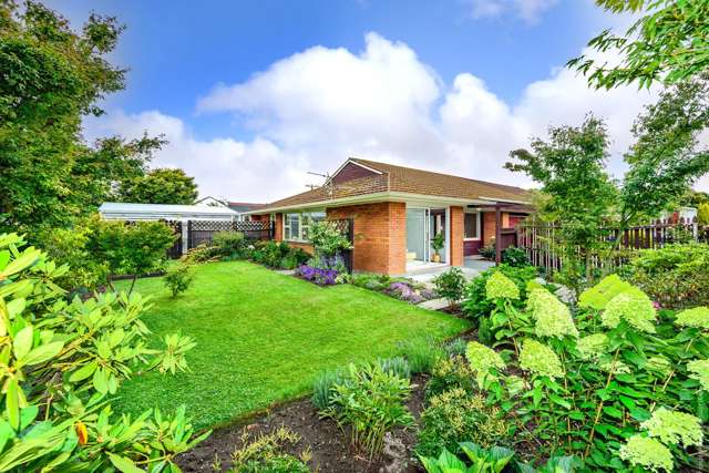 2/7 Camberwell Place Avonhead_4