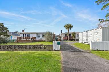 102 & 104 Matipo Road_3