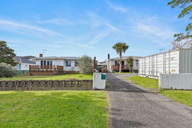 102 & 104 Matipo Road Te Atatu Peninsula_3