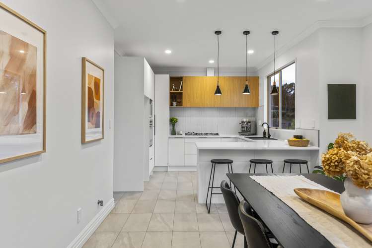 24 George Deane Place Greenhithe_7