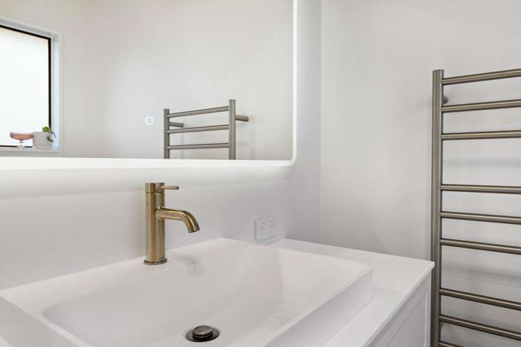 1/42 Lexington Drive Botany Downs_22