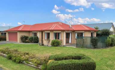 42 Northmeadow Drive_1