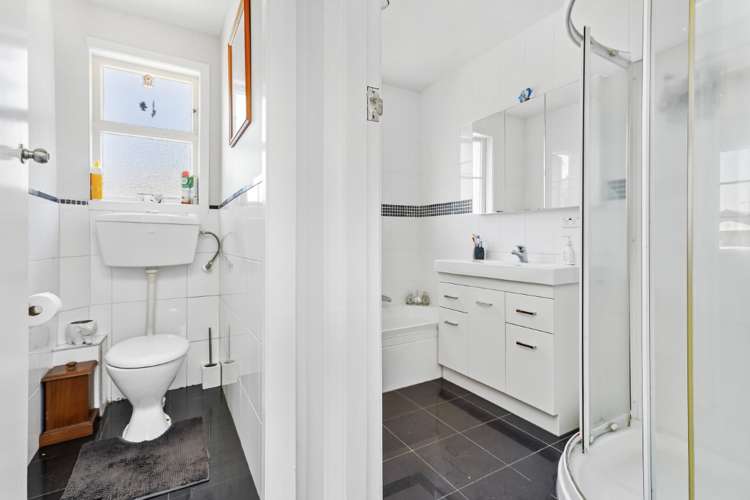 14 Watts Crescent Hamilton East_9