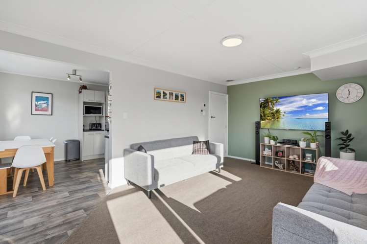37 Kinmont Crescent Newfield_5