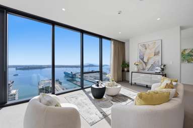 2801/10 Commerce Street_2