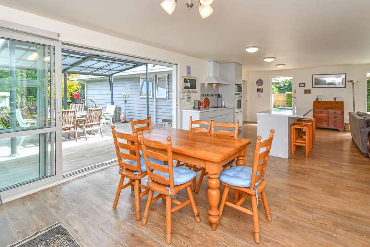 4 Pukekereru Lane Whakatiwai_6