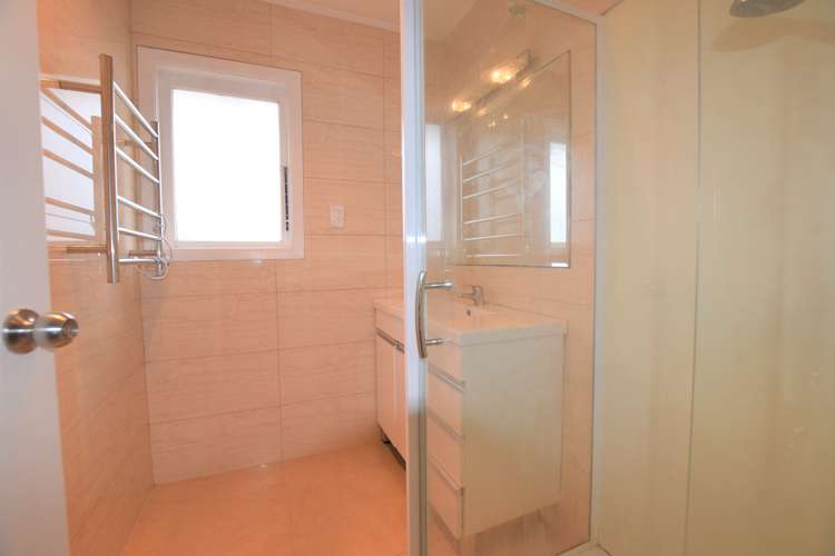 25 Kirrie Avenue Te Atatu South_3