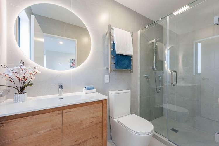 5 Kapiti Place Sunnynook_14