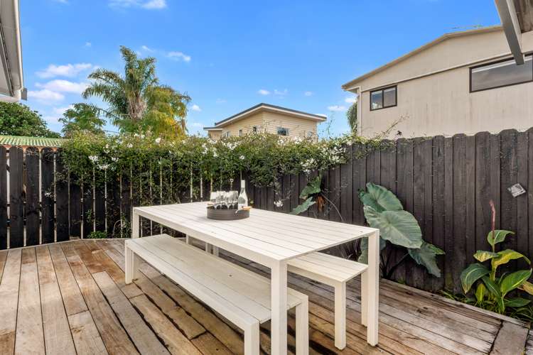 69 Bay Street Red Beach_11