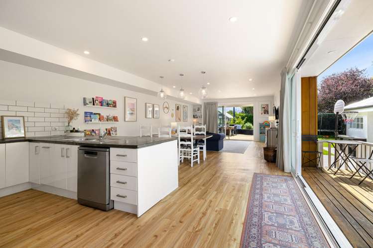 153 Harris Crescent Papanui_6