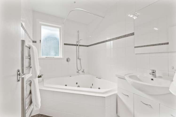 29 Broadhead Avenue Tawhero_10