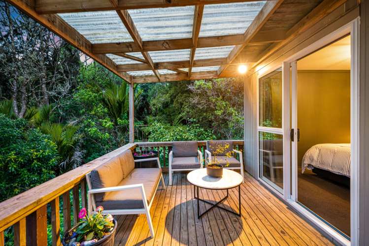 6 Selwyn Avenue Glen Eden_16