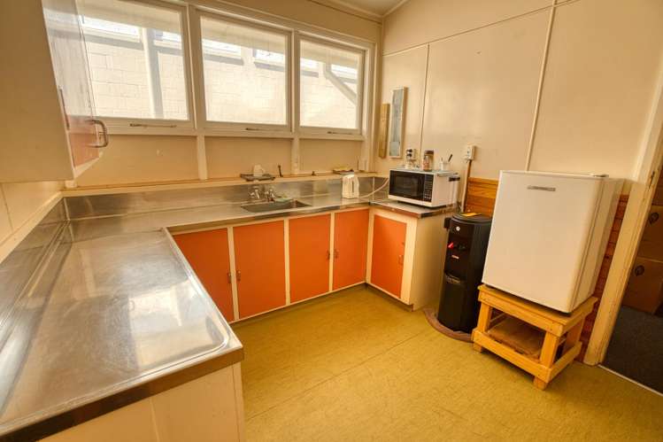 17 Gresson Street Greymouth_22