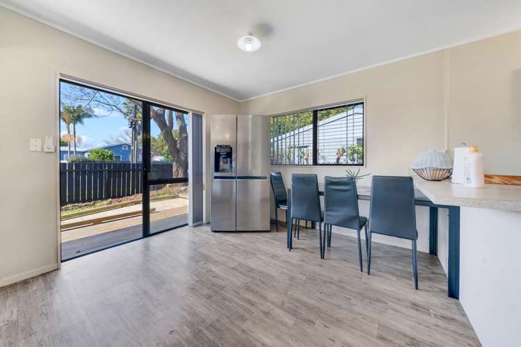 1/3 Kelvin Road Papakura_5