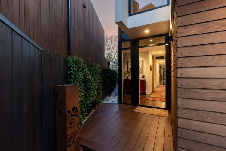 44 Gleneagles Terrace Ilam_1