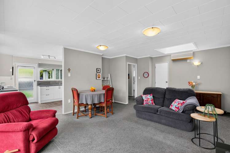 2/20 Cobham Crescent_4