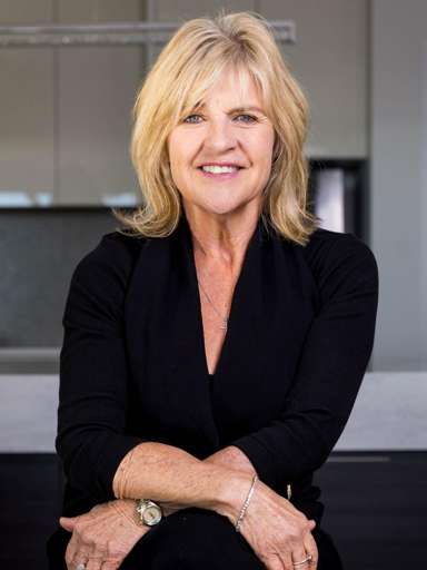 Kelly Midwood