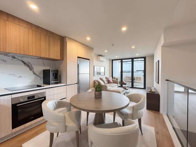 Three bedroom home in Avondale.