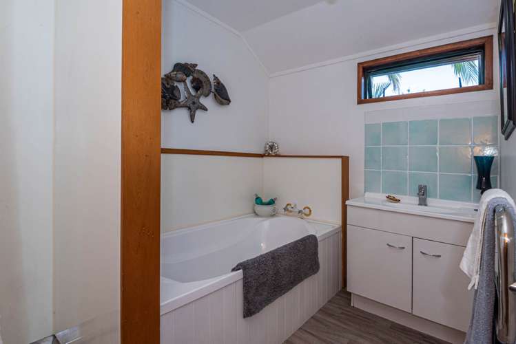 93 Grahamtown Road Onerahi_13