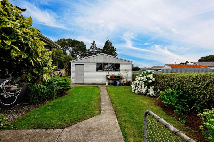 84 Adamson Crescent Glengarry_24