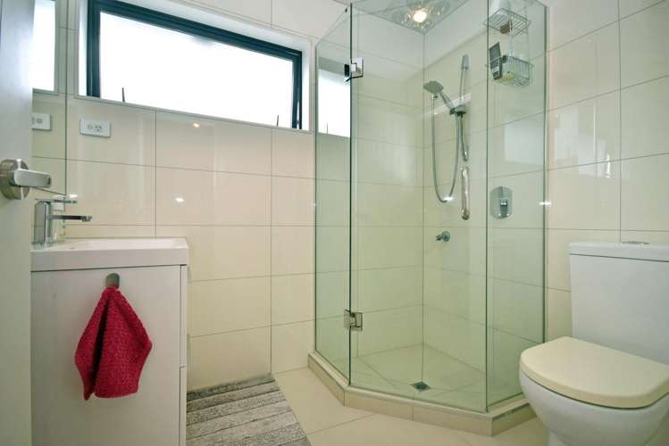 9 Buccaneer Court Gulf Harbour_15