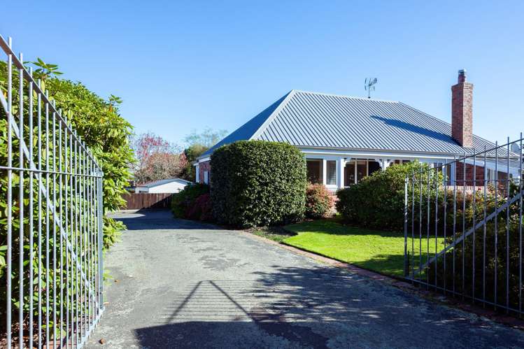 223 Middle Road Allenton_38