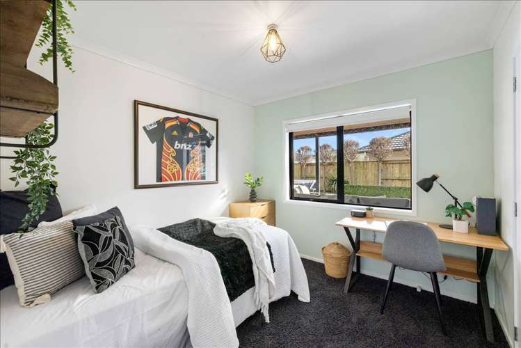87 Puhirake Crescent Pyes Pa_19
