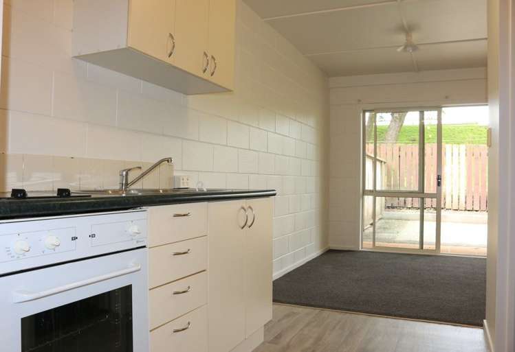 2/37 Ireland Road Mount Wellington_3