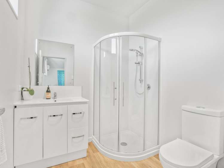 48 Barbour Street Waltham_10