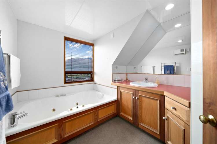 38 Panorama Terrace Queenstown_12
