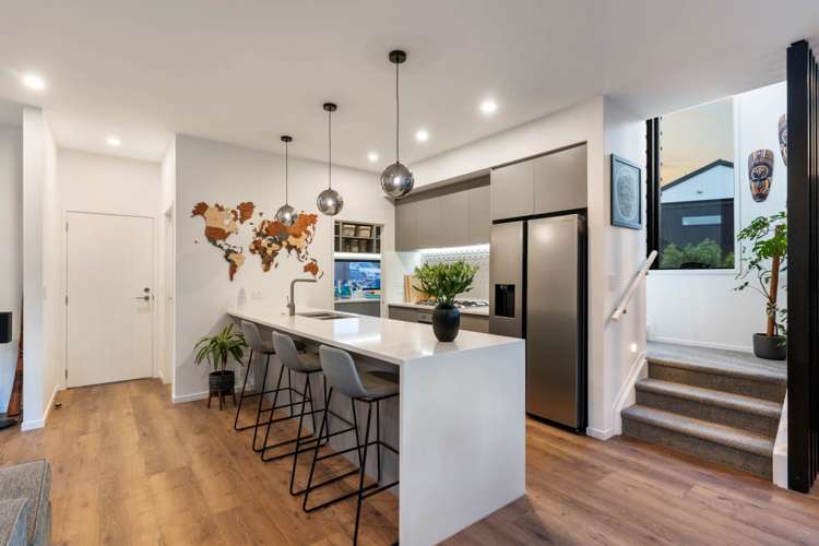 6 Reg Pearce Way Glen Innes_29