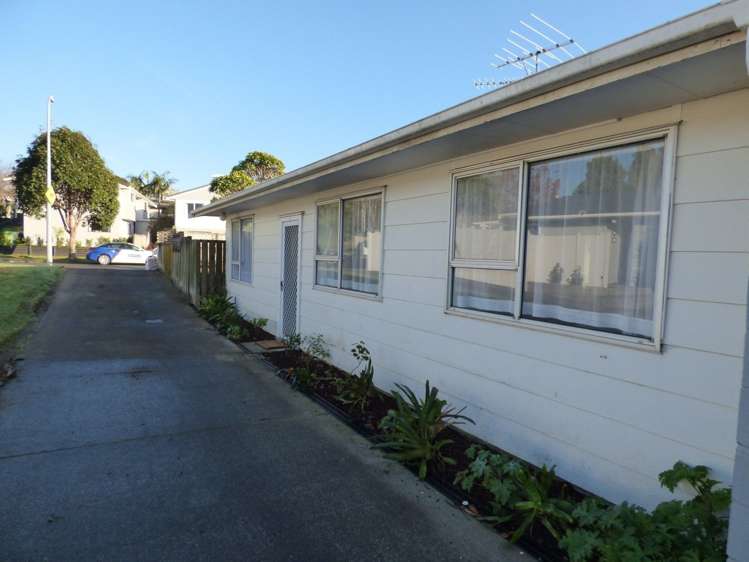 1/42 Howard Hunter Avenue Saint Johns_0