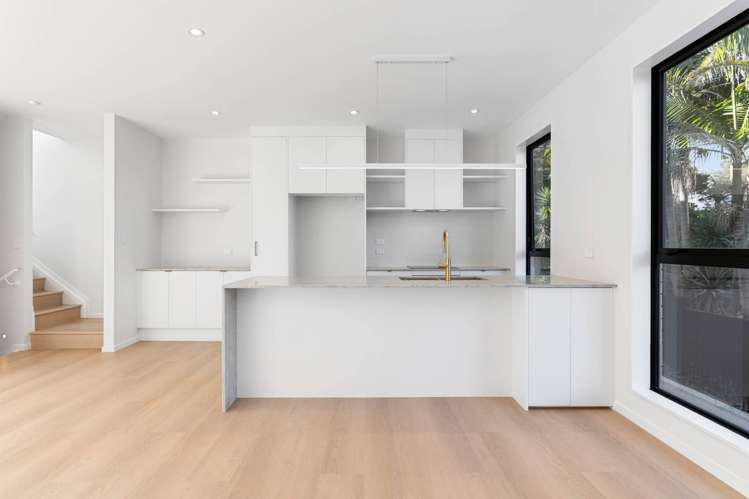 35C & D Lynden Avenue Hillcrest_16