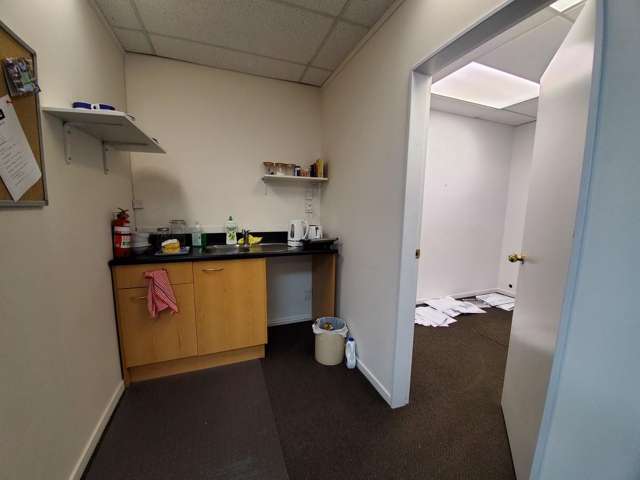 F/31 Railway Avenue Melling_3