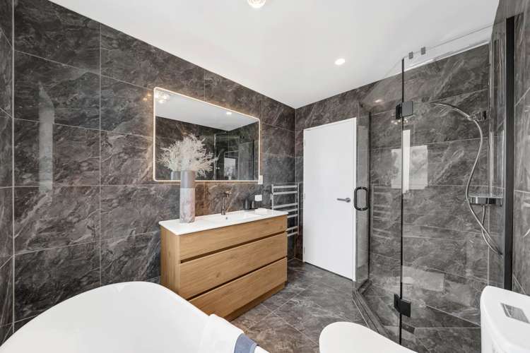 20 Mairehau Street Westgate_12